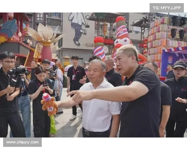 沈阳副市长刘克斌亲赴苏超现场与球迷互动并发放福利活动精彩上演 沈阳副市长刘克斌亲赴苏超现场与球迷互动并发放福利活动精彩上演
